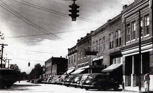 College Street, Madisonville, TN - looking south.