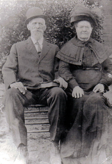 An Unknown Couple - Possibly from the Summey or Chastain Family