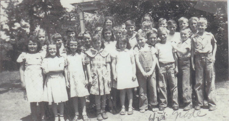 1949 Vonore Elementary Fourth Grade Class