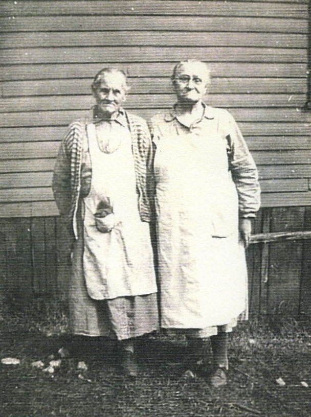 Jailey and Hattie Green