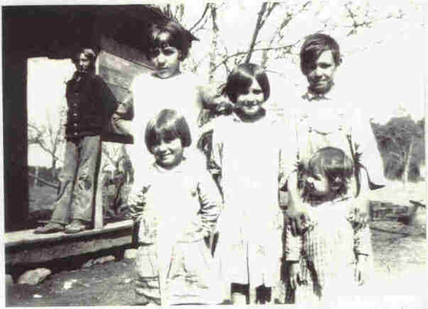 manes & ella moser ervin children