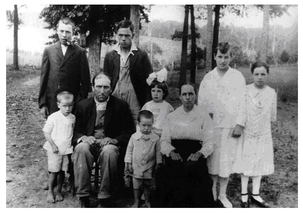 John Thomas Mode Family