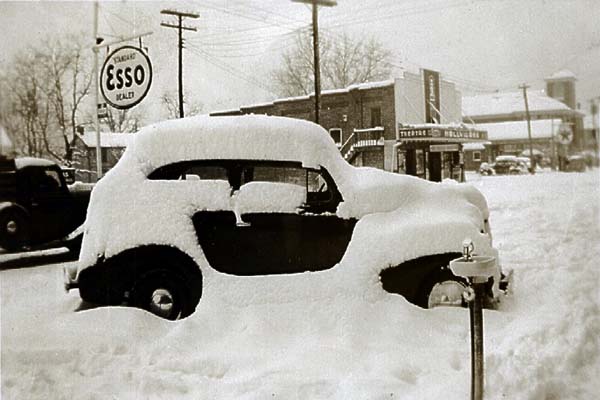 Downtown Madisonville, TN - February 1940