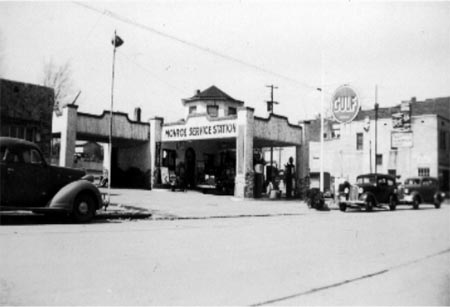 Monroe Service Station