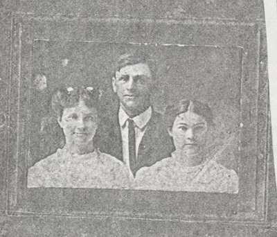 Unknown Photo from the late Joyce Richensin Plemons