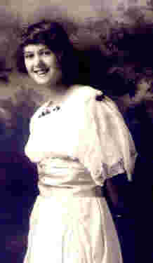 Unknown Bentley Girl